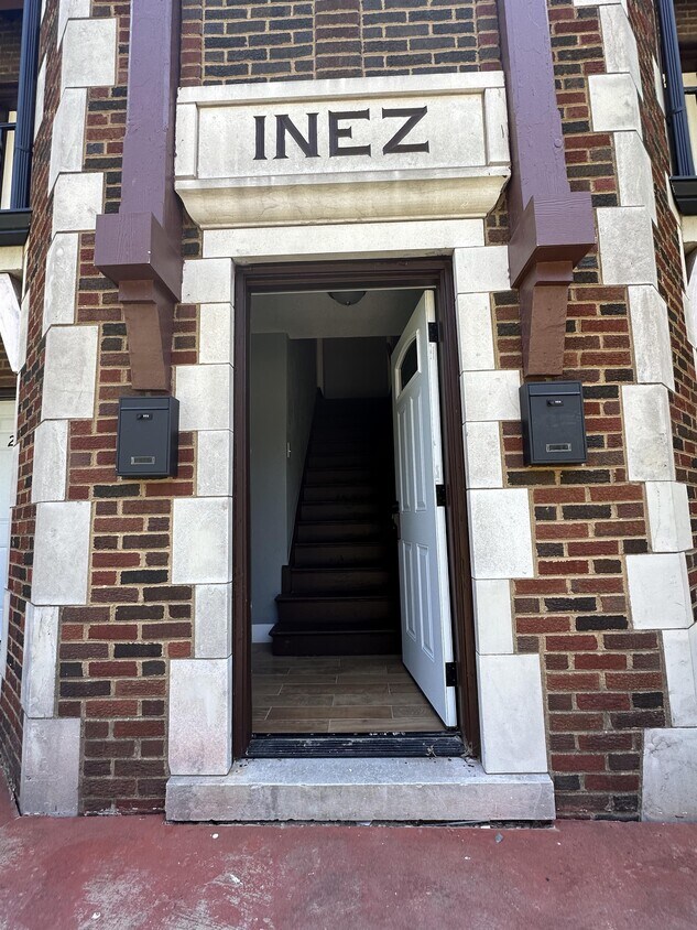 2204 E 7th St, Tulsa, OK 74104 House Rental in Tulsa, OK