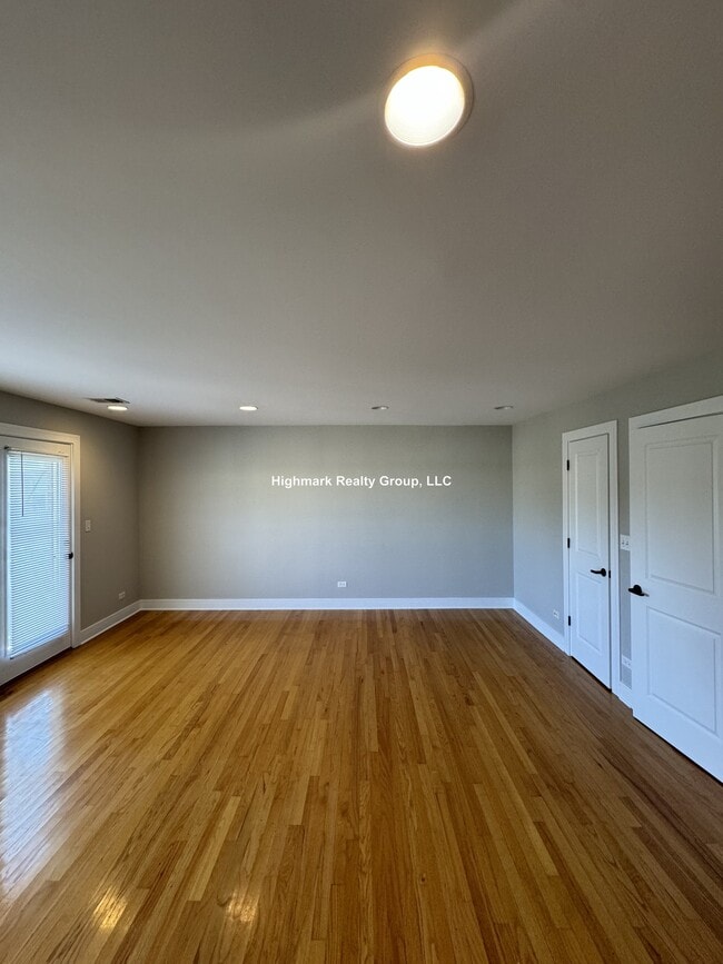 Building Photo - 2530 W Fitch Ave