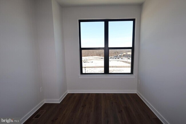 Foto del edificio - 5014 Henry King Wy