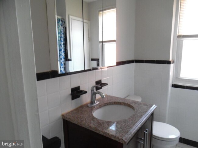 Foto del edificio - 3617 Merrick Rd