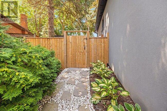 Building Photo - 1410 Petrie Way