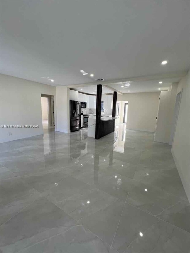 Photo - 12940 NW Miami Ct House