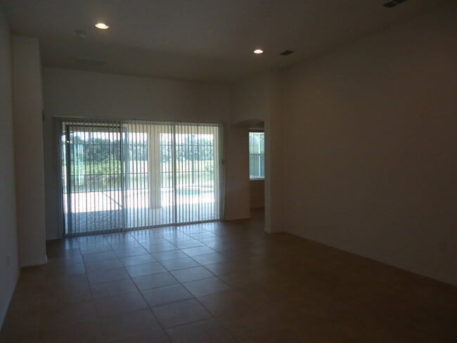 Building Photo - Pool Home-Bella Lago-3786 Eagle Isle Kissi...