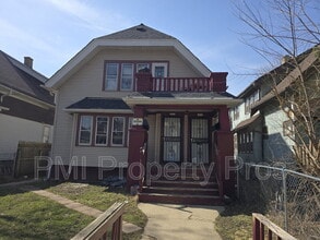 Building Photo - 3837 N 24th Pl