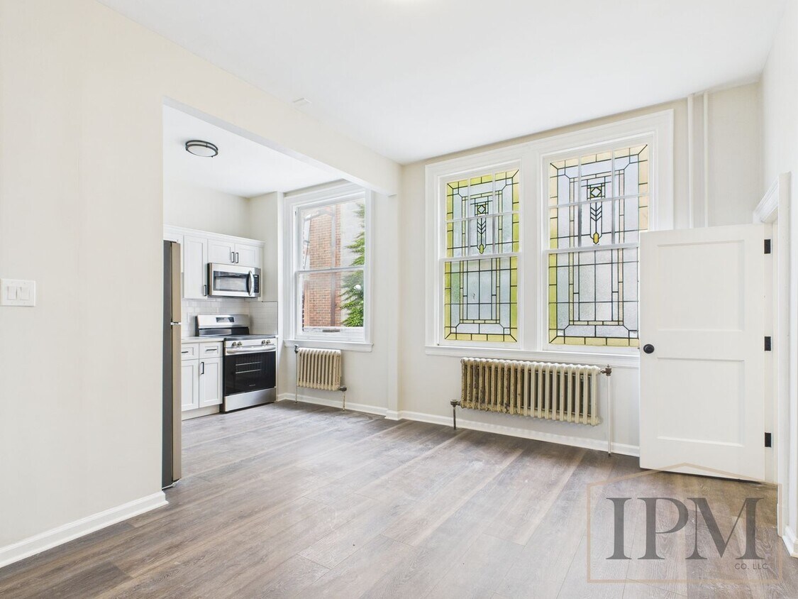 Foto principal - 23-25 E King St