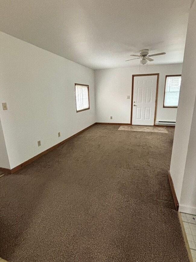 Building Photo - Half Off Your Deposit !!!