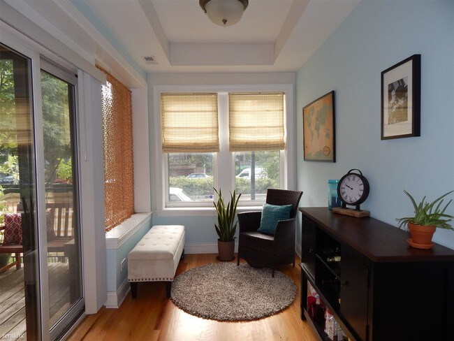 Foto del edificio - 4247 N Ashland Ave