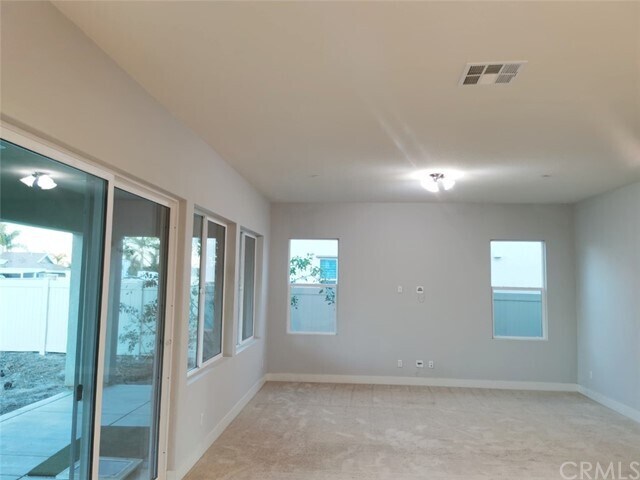 Building Photo - 5154 Pomona Rincon Rd