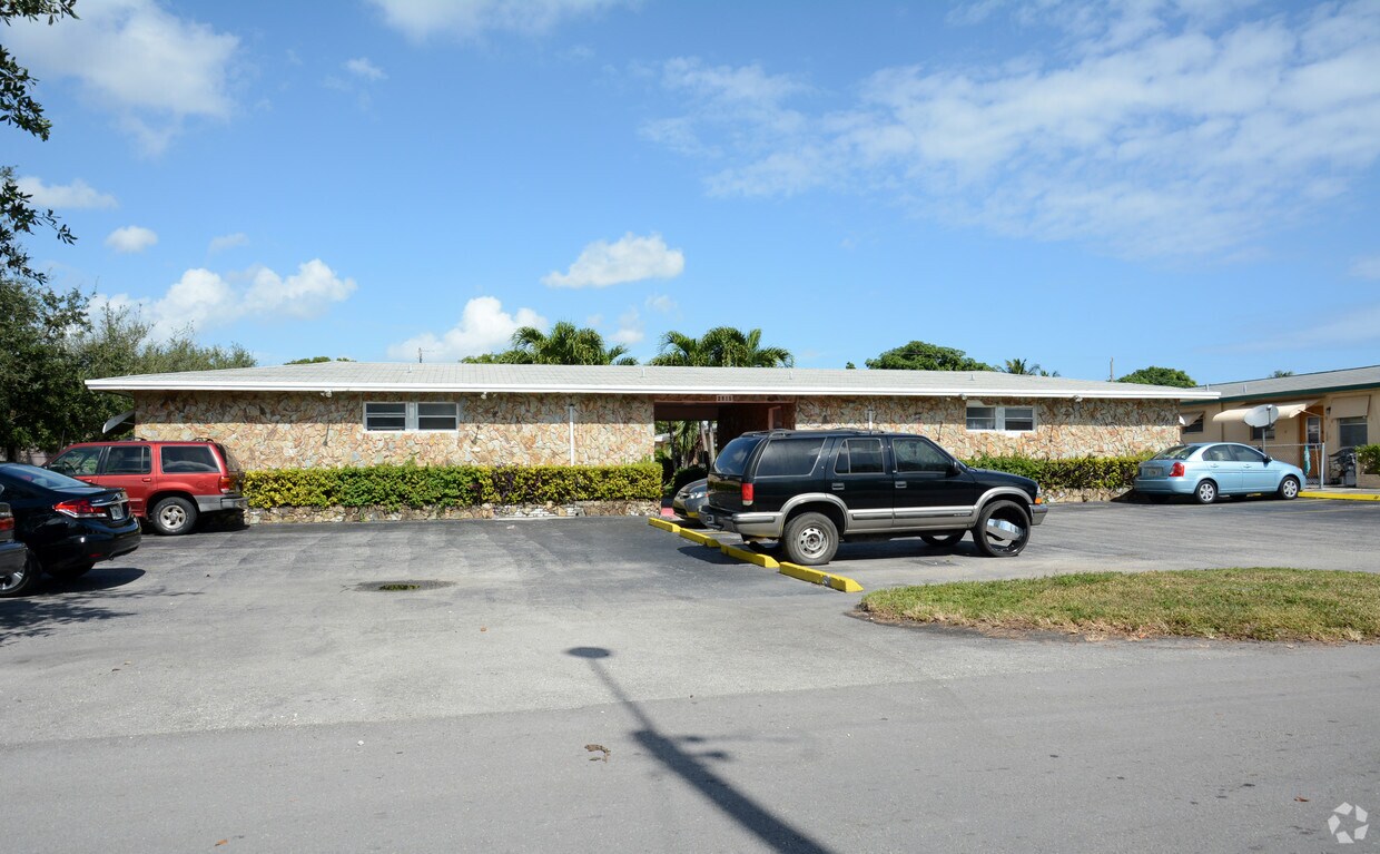 Foto principal - 2915 Jackson St