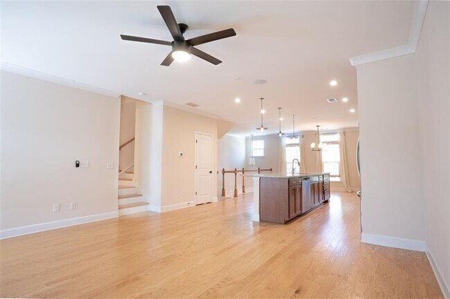 Building Photo - 1059 Caruso Dr