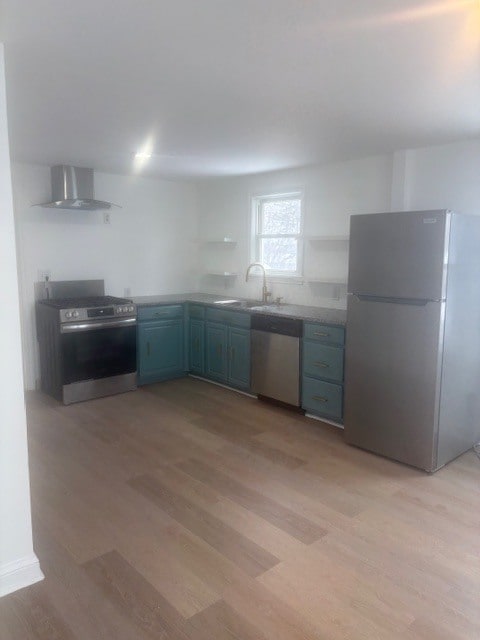 Foto del edificio - 608 Ridge Rd