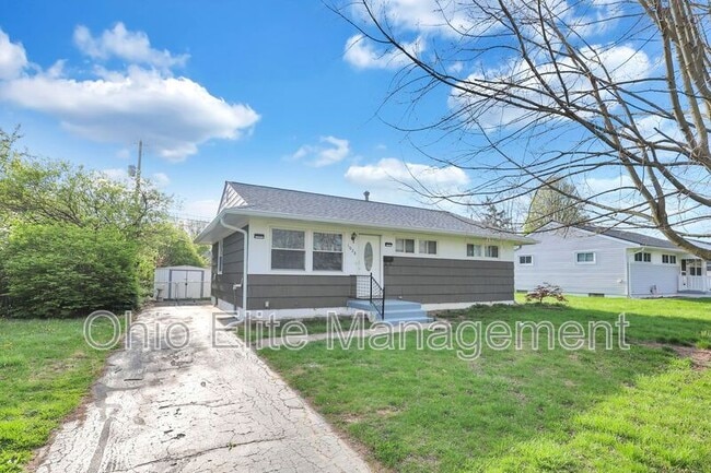 Building Photo - 1028 S Harris Ave