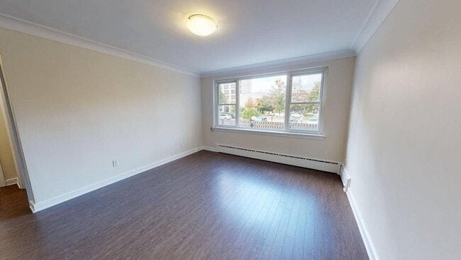 Interior Photo - 45 Somerset