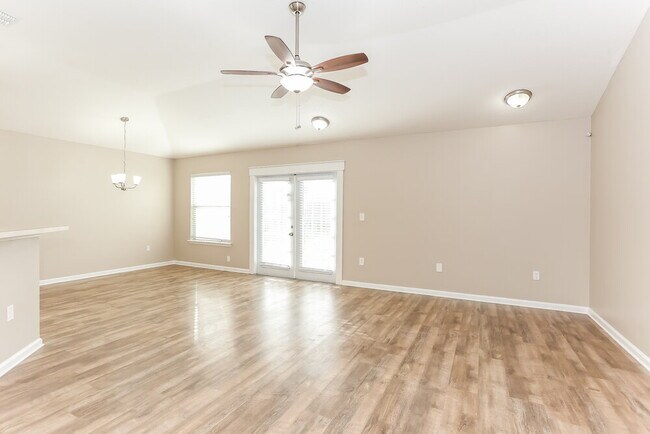 Foto del edificio - 2836 Cross Creek Dr