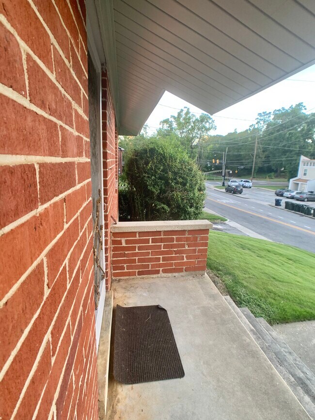 155 S Ross St, Auburn, AL 36830 155 S Ross St Auburn, AL Apartments