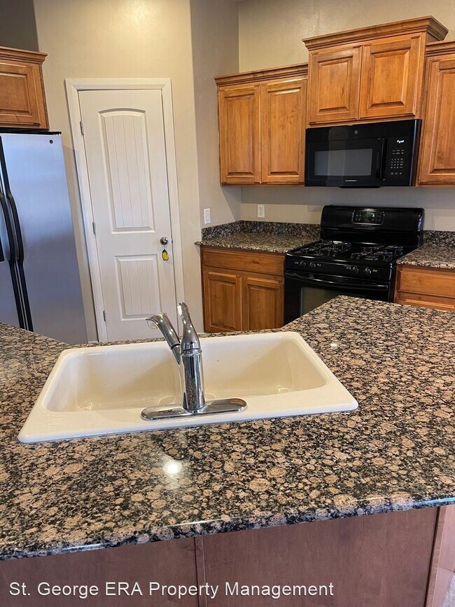 Foto del edificio - 3 br, 2 bath House - 368 Harvest Lane