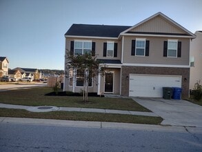 Building Photo - 440 Council Loop