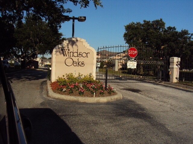 Building Photo - Townhome in Windsor Oaks Kissimmee