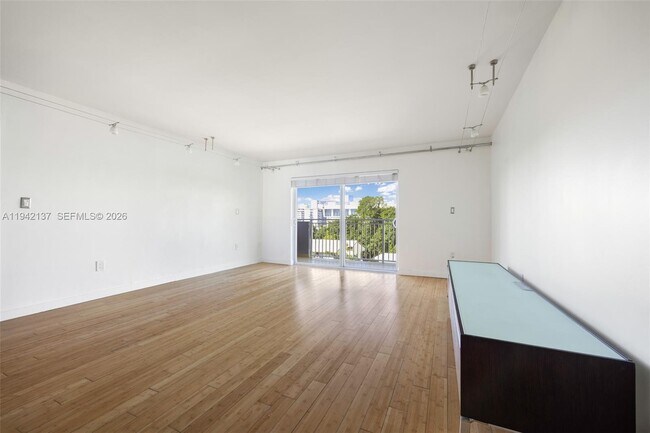 Foto del edificio - 947 Lenox Ave.