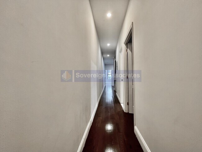 Foto del edificio - 186 Claremont Ave