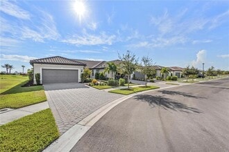 Building Photo - 14550 Mossy Pine Ct