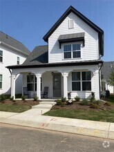 Building Photo - 2085 Harvest Pond Cir