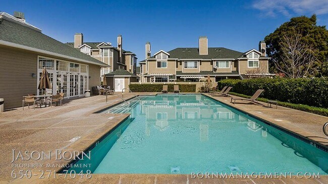 Foto del edificio - 334 Treasure Island Dr
