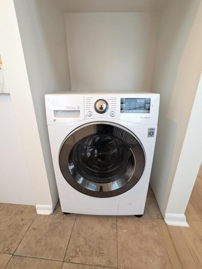 Building Photo - 2 bedroom in New York NY 10012