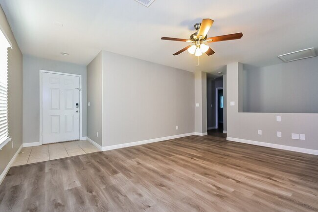 Building Photo - 4913 Shady Rim Ct