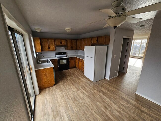 Cocina - 547 Pearce Ave