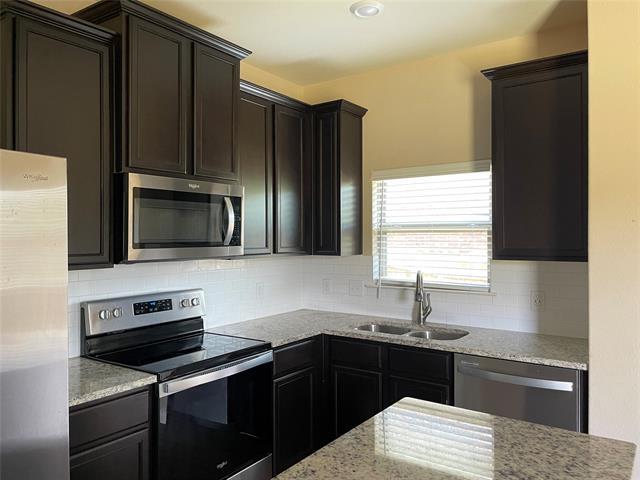 Building Photo - 1407 Park Trails Blvd