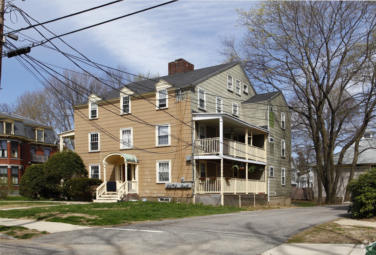 Building Photo - 51-53 Summer St