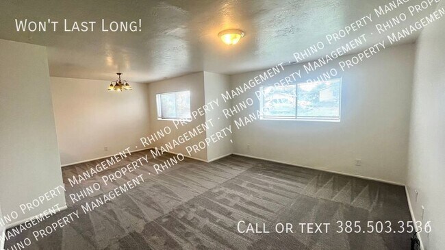 Foto del edificio - 2 Bedroom/2 Bathroom Apartment in Kearns