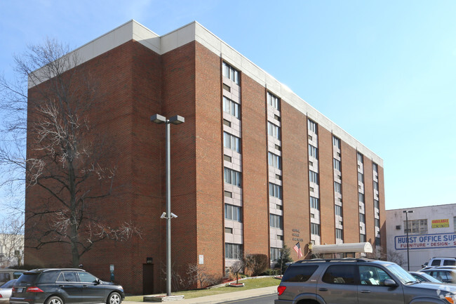 Building Photo - Central Christian Church Apartments