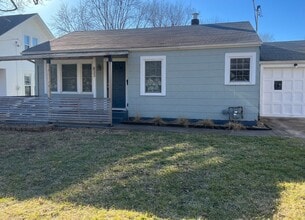 Building Photo - 833 S Fremont Ave