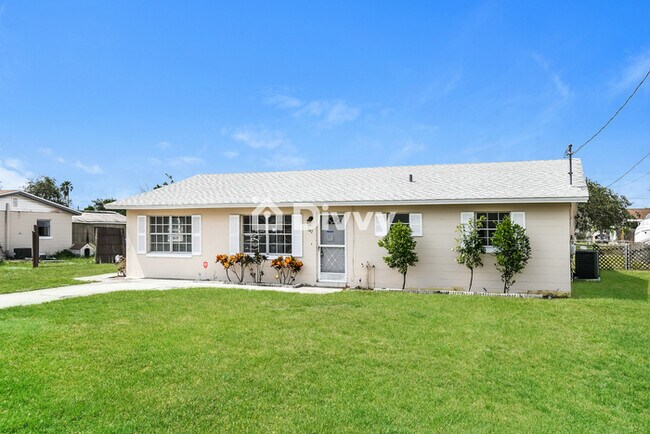 Building Photo - 147 Harrison St, Lake Wales, FL 33859
