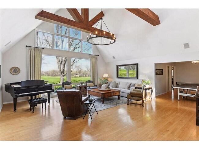 Foto del edificio - 5816 Northwood Dr