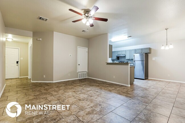 Building Photo - 7319 Trance Ln