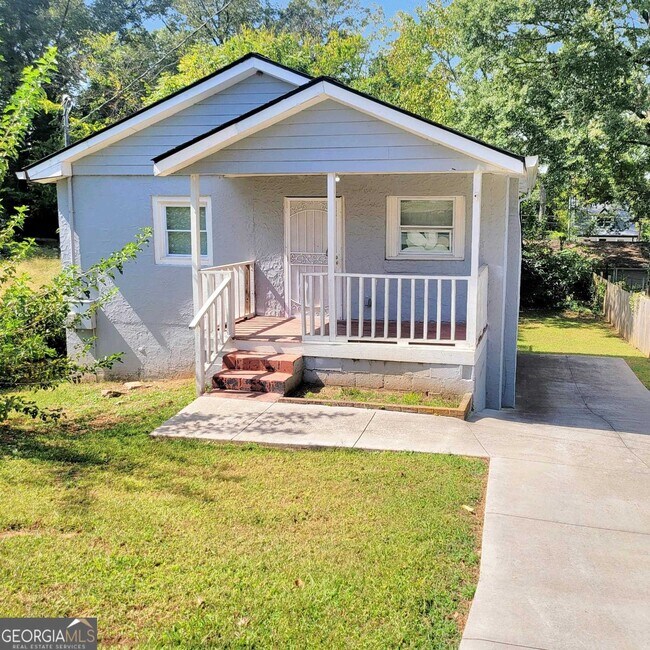 Foto del edificio - 1093 Windsor St SW