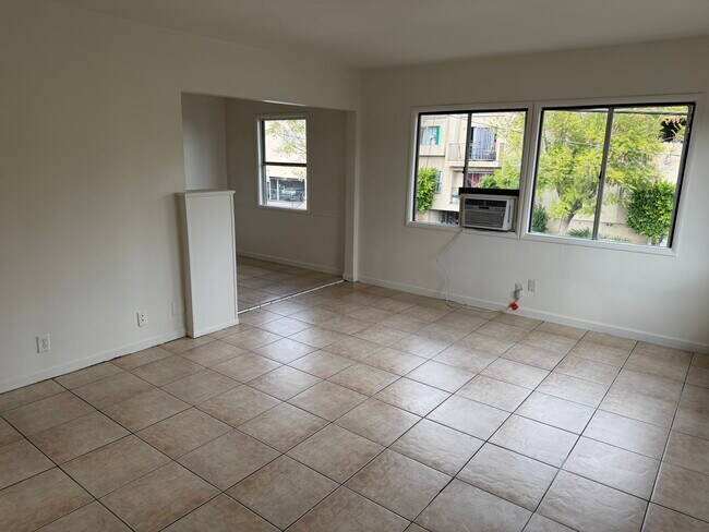 Foto del edificio - 15231 Acre St