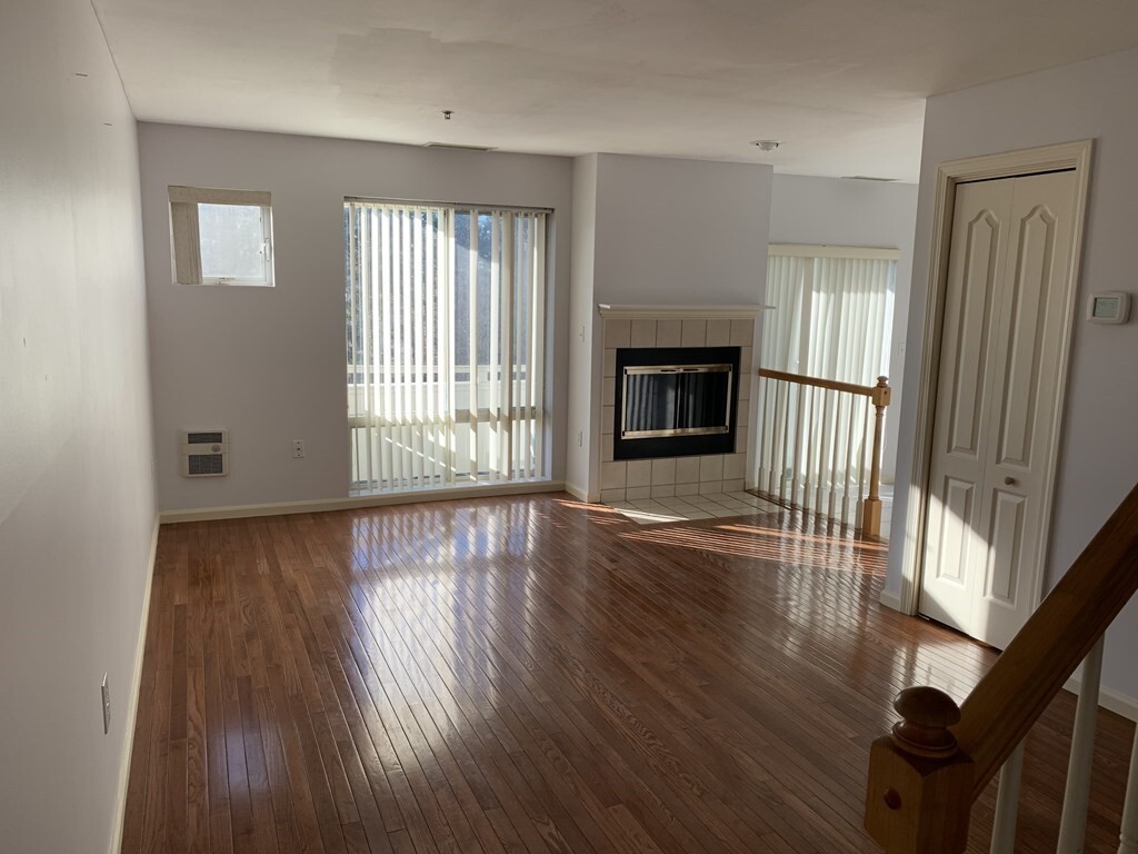 200 Falls Blvd, Quincy, MA 02169 - Apartments in Quincy, MA ...