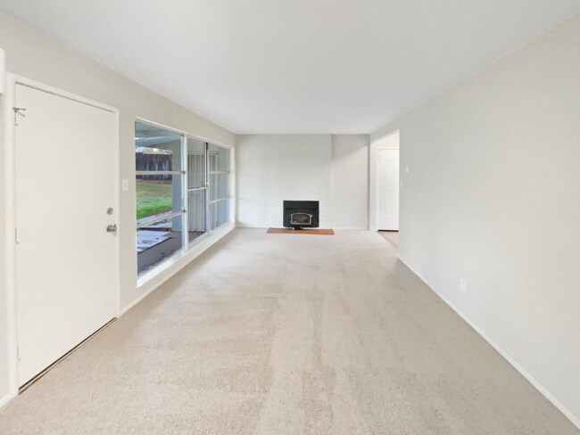 Building Photo - 8255 Oahu Dr