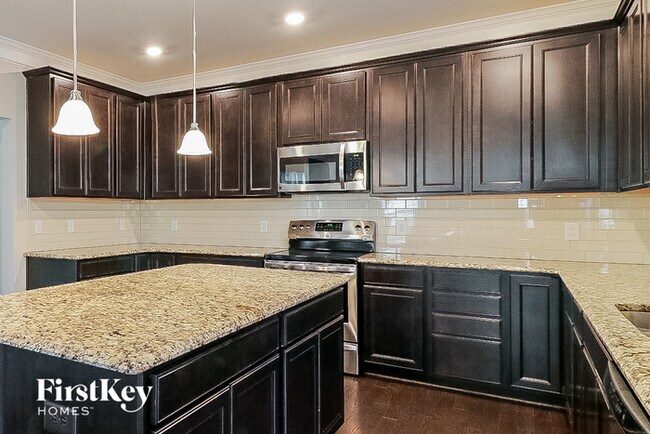 Foto del edificio - 5337 Chandler Oaks Ln