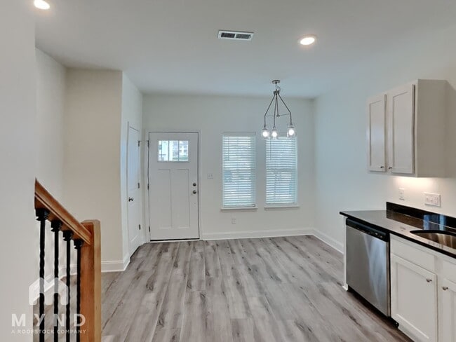 Building Photo - 2407 Eagle Creek Ct