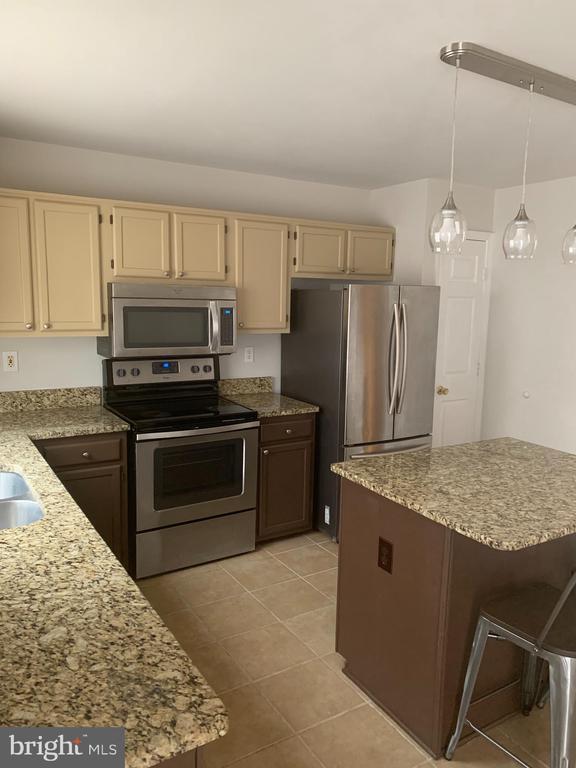 Building Photo - 11217 Heron Pl