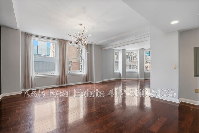 Foto del edificio - 306 Fourth Ave