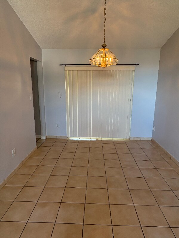 Foto del edificio - 4816 Miranda Cir