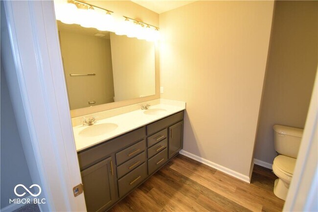 Foto del edificio - 2933 Bolton Square Blvd