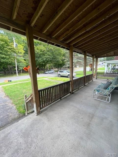 Foto del edificio - 46-48 Higby Rd