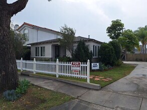 Building Photo - 2608 W Carson St